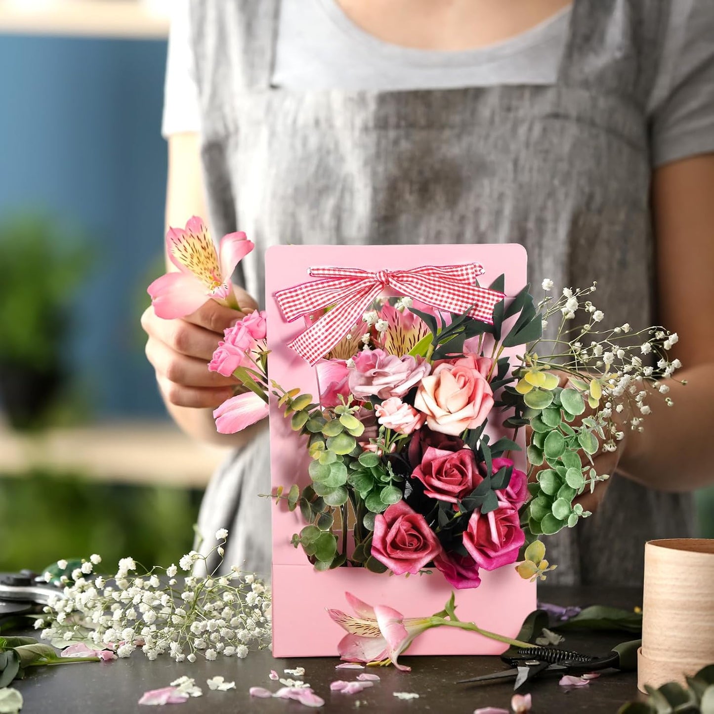 Teling 24 Pcs Mother's Day Flower Boxes for Arrangements Paper Pink Flower Gift Bags for Bouquets Portable Waterproof Floral Box with Handle for Wedding Floral Bar Mom Party Decor Florist Supplies