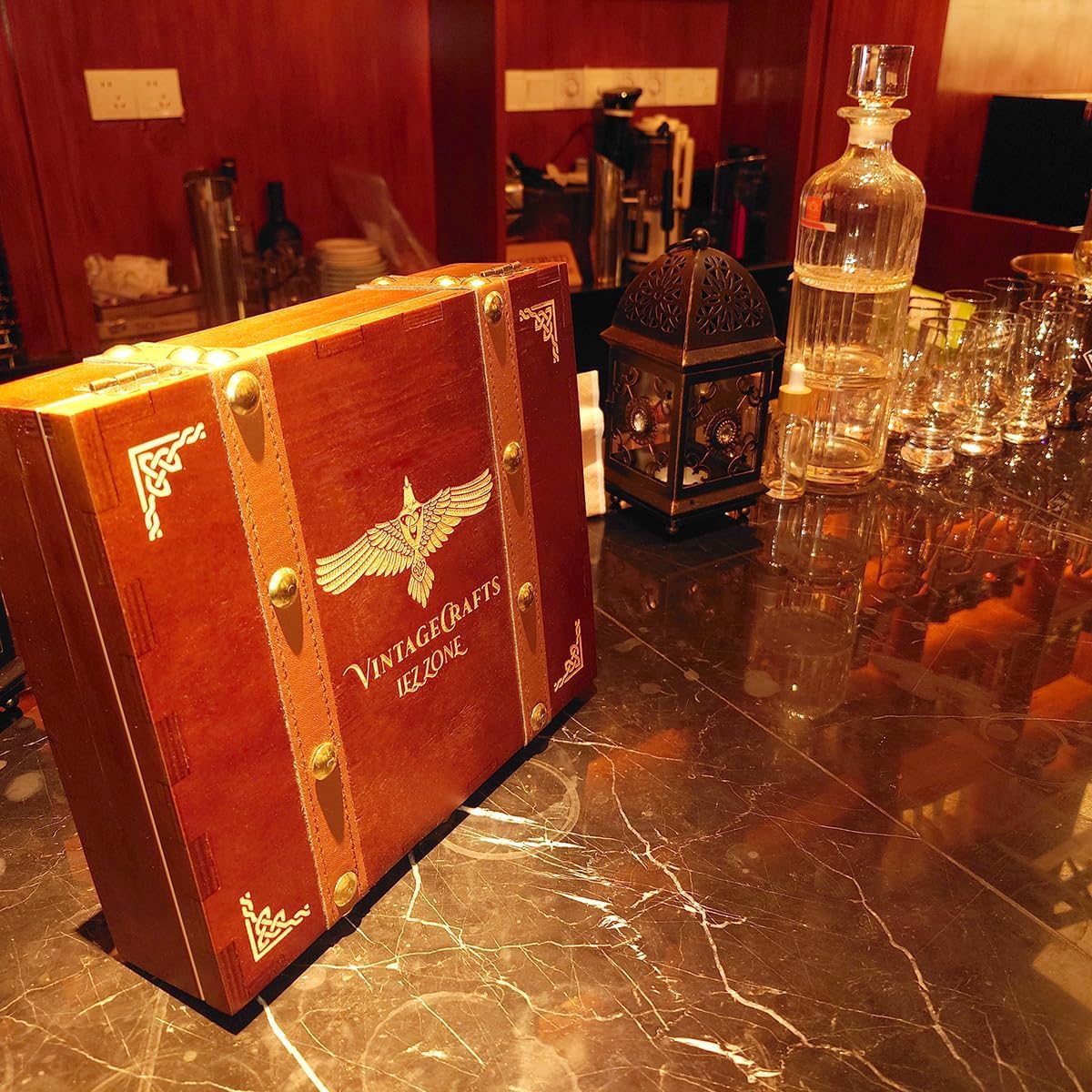 Whiskey Smoker Kit with Torch, Drinks| Cocktail Smoker Kit| Bourbon Smoker Kit with Torch,6 Flavor of Wood Chips,Old Fashioned Smoker Kit,Smoked Whisky Gift for Father's Day (No Butane Incl.)