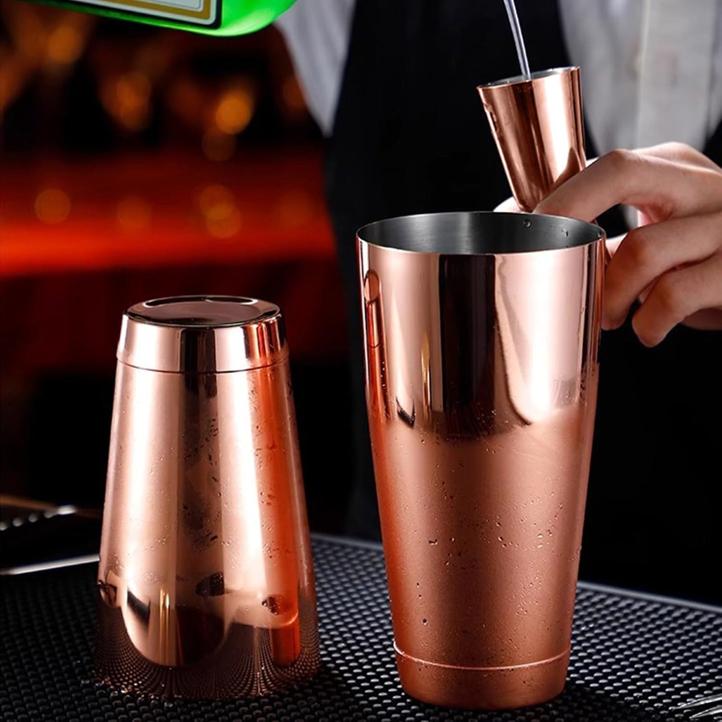 Mwellewm Boston Shaker Cocktail Set Bartender Kit, 12 Pcs Drink Shaker with Strainer Bartending Martini Shaker Tin with 18oz & 28oz Mixed Alcohol Shaker Stainless Steel Bar Tool for Beginner