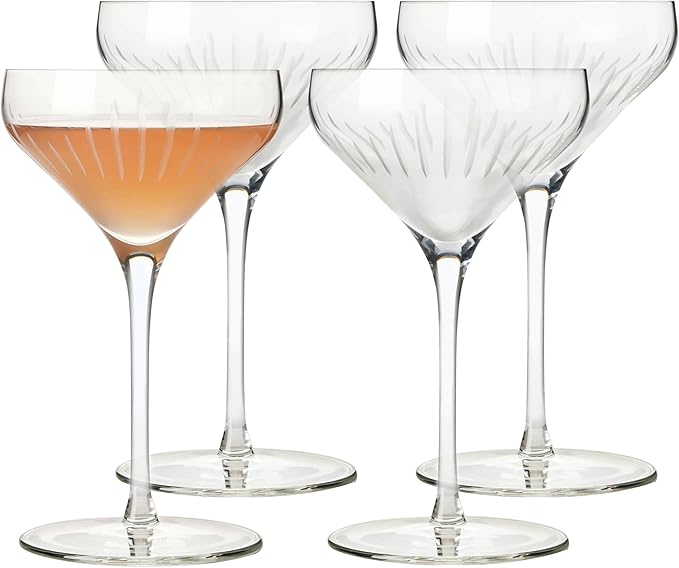 Libbey Signature Coupe Glasses Set of 4, Timeless Cocktail Glasses for Drinks and Desserts, Bar Glassware for All Occasions - Signature Greenwich 4