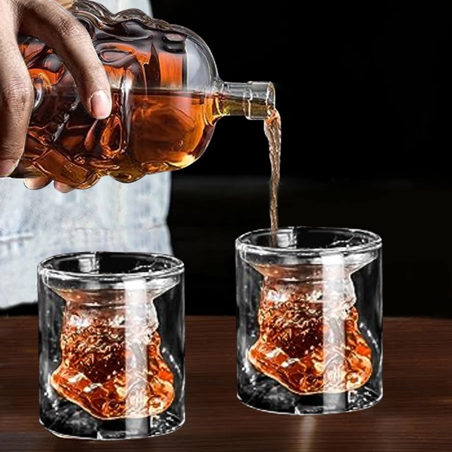 Tfwadmx 750ml Transparent Creative Whiskey Decanter, Whiskey Carafe for Wine Scotch, vodka alcohol liquor Stormtrooper Bottle Decanter Gifts for Men Women