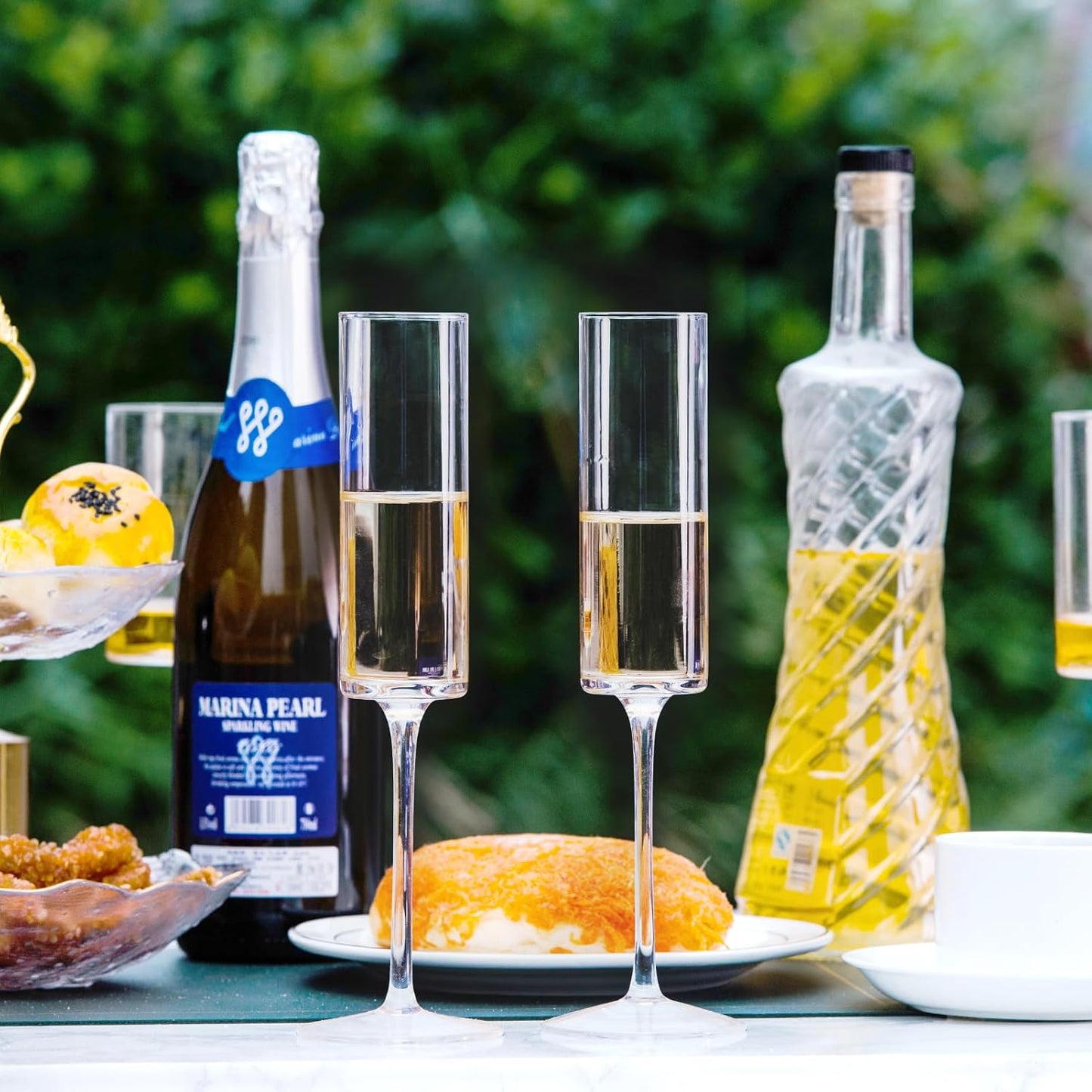 BACLIFE Crystal Champagne Flutes Set of 6 - Hand Blown Champagne Glasses With Long Stem - 6.5 oz Elegant Sparkling Wine Stemware - Unique Gift for Mother's Day,Birthday,Wedding - Clear