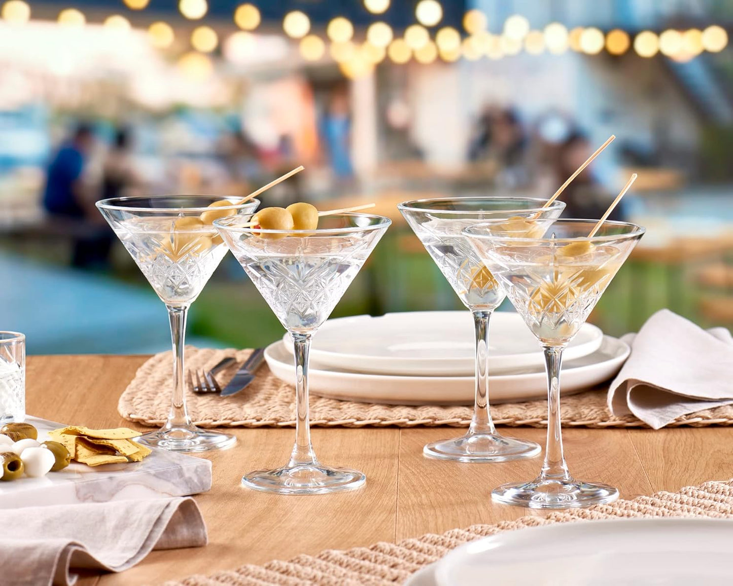 Pasabahce Premium Stemmed Martini Glasses Set of 4, Crystal Design Cocktail Cups 7.8 Oz , Vintage Coupe Glasses,Elegant Cocktail Glasses, Perfect For Parties, Gifts, Housewarming, Weddings, Aniversary
