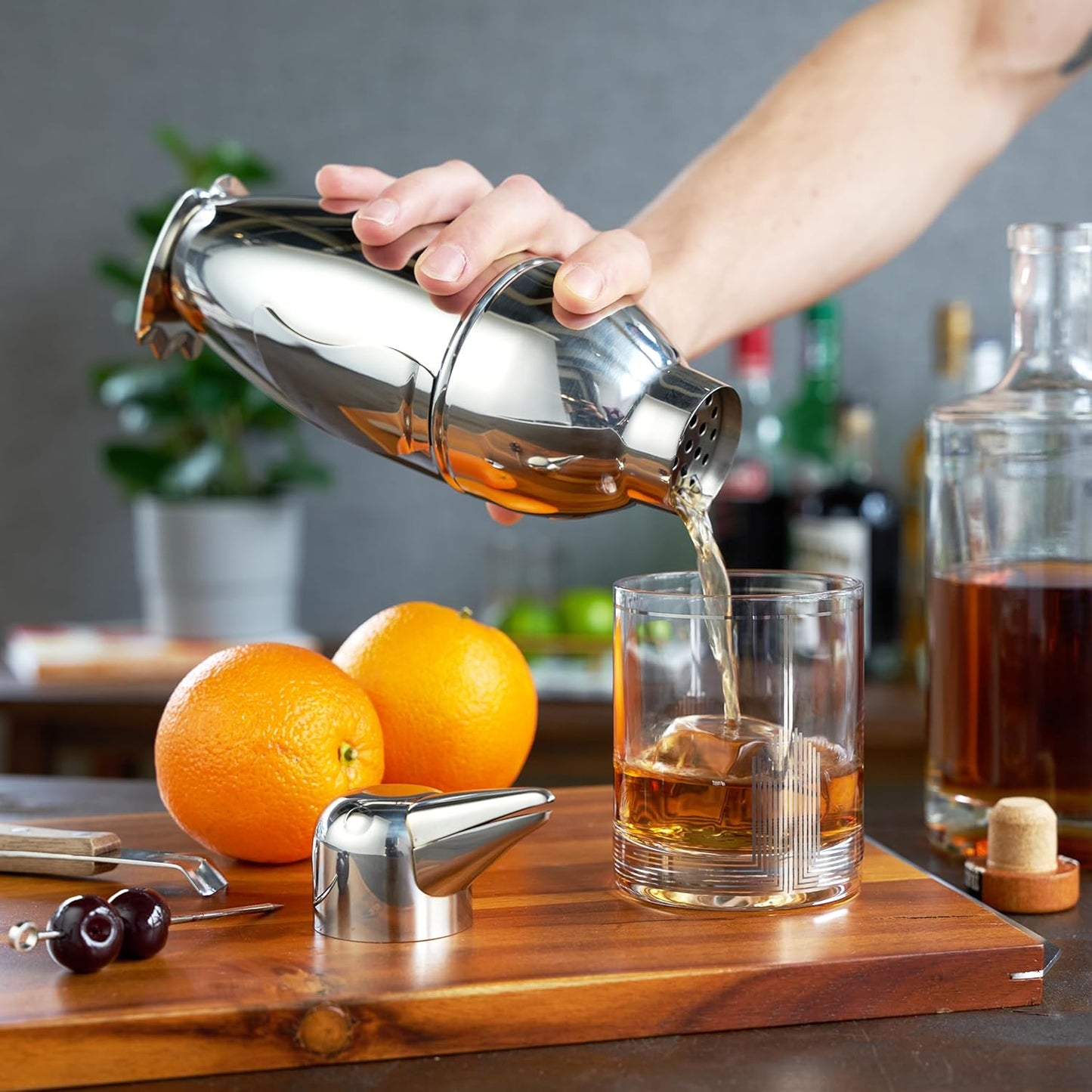 Viski Penguin Cocktail Shaker with Strainer, Stainless Steel Cobbler Shaker for Margaritas, Whiskey Sours & Other Cocktails, Penguin Gifts for Home Bar, Cocktail Party Essentials, 17 oz