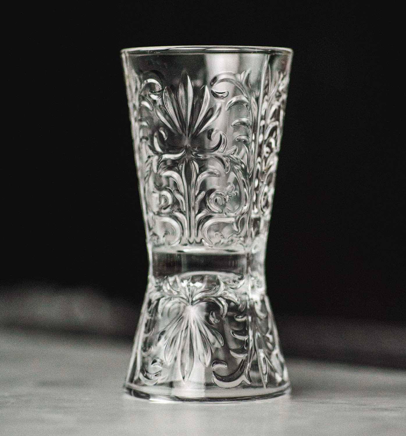 Crystal Double-Sided Jigger – 1930s Paris Hotel Bar–Inspired Precision Measure (Gift Box Collection)
