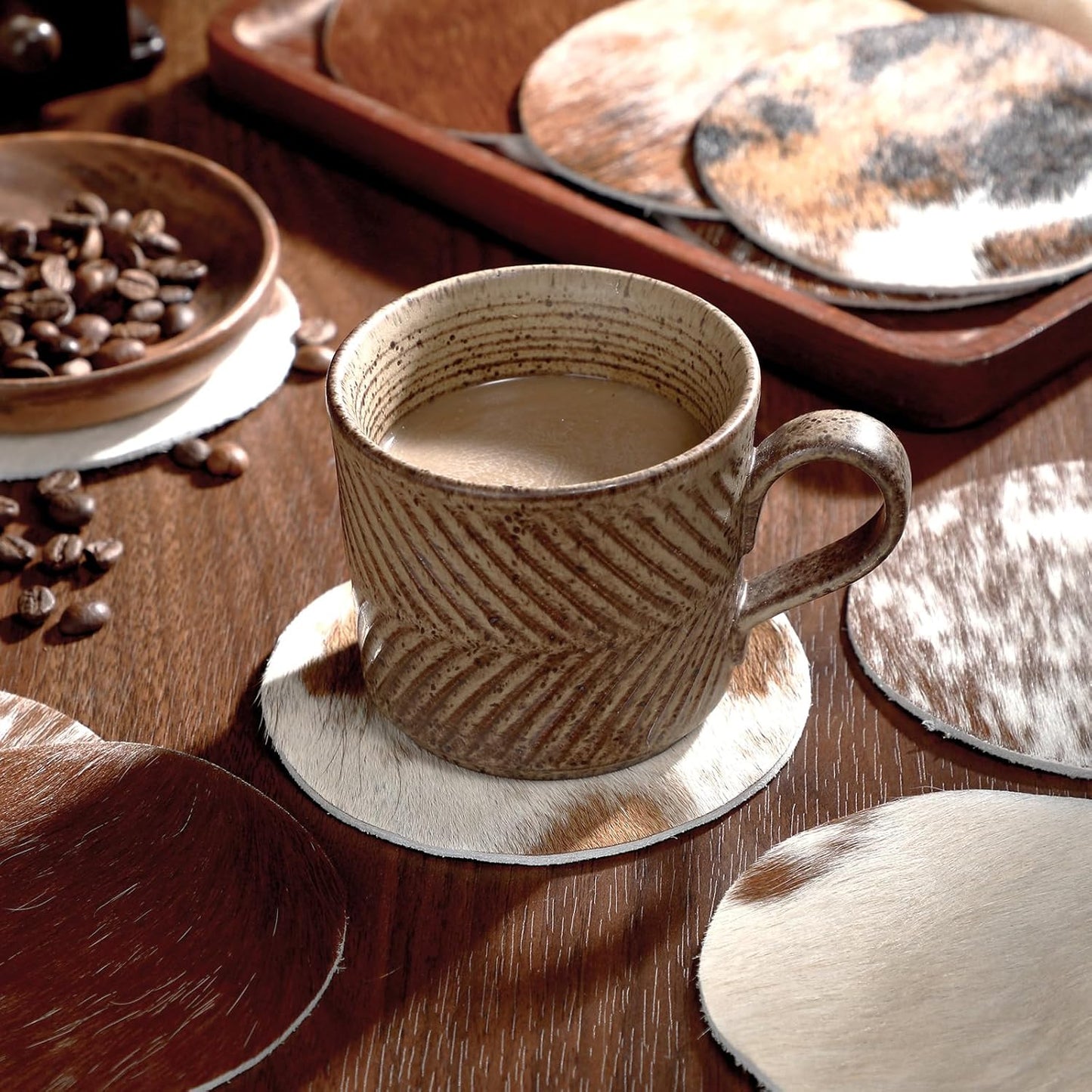 Hushee 12 Pcs Cowhide Coasters Round Natural Leather Cowhide Drink Coasters for Tea Cup Living Room Office Desk Decoration