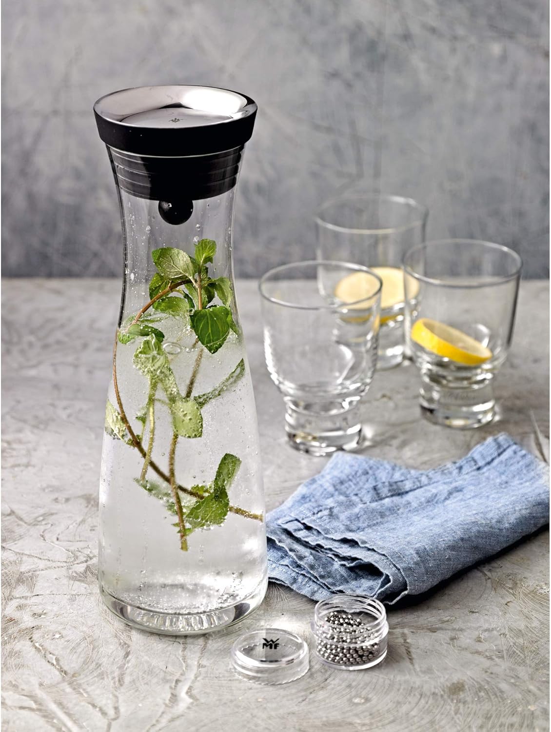 WMF Basic Water Decanter 1L Height 29 cm Close-Up Stopper Glass Cromargan® Stainless Steel,Silver